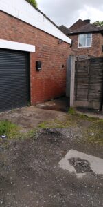 Image towards the gate
